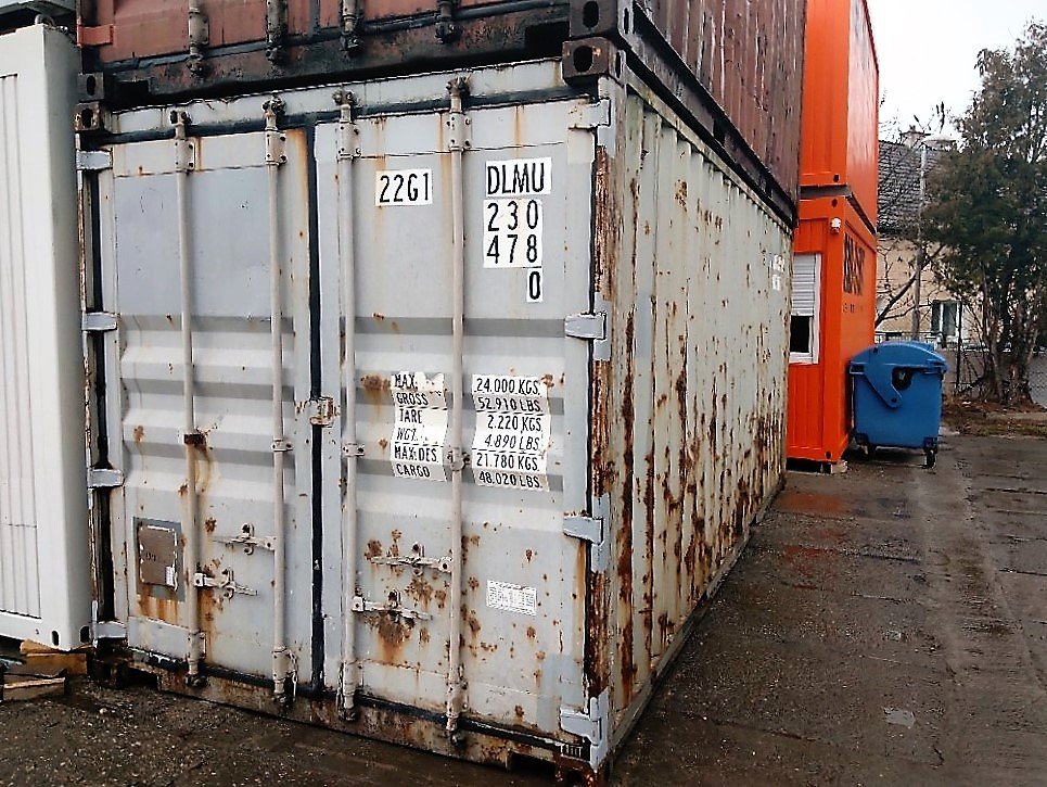 Shipping container 20 one way No. 1310