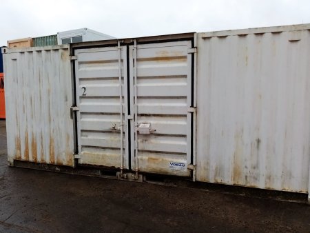 Shipping container 20 No. 1359 Shipping container 20 No. 1359