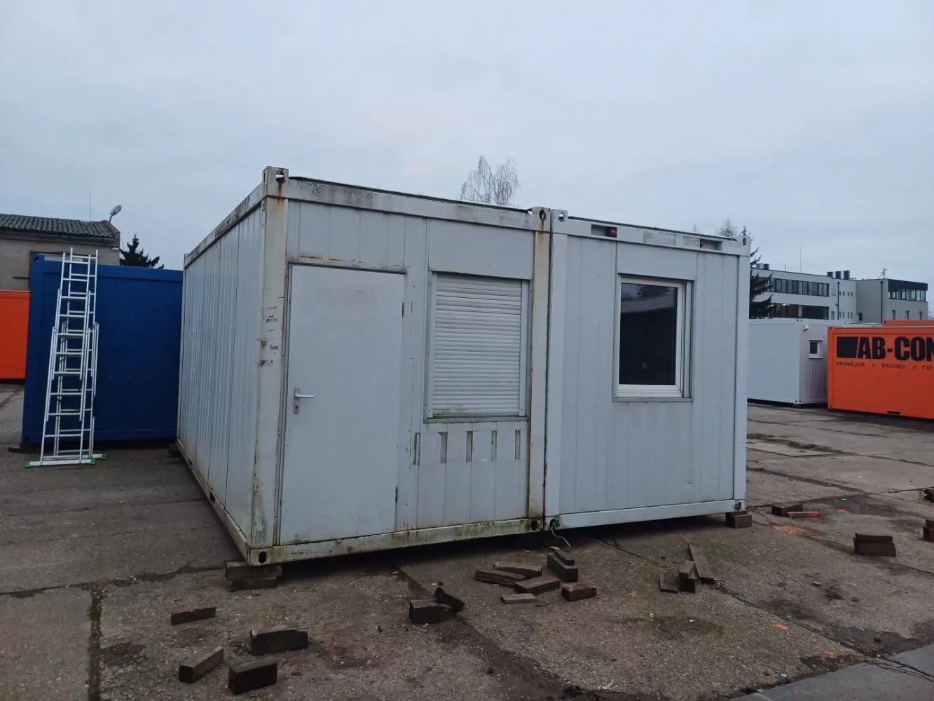 Used container no. 1348